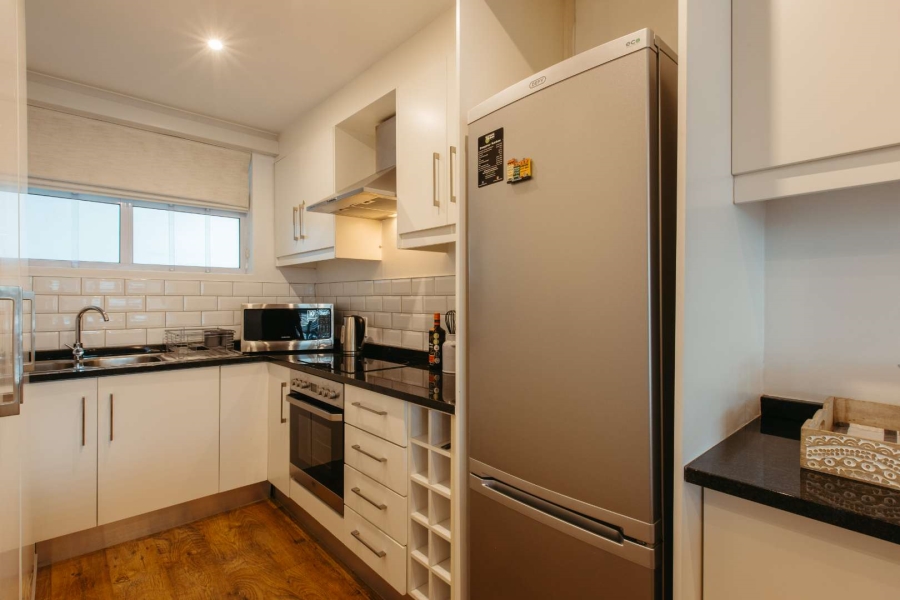 2 Bedroom Property for Sale in Green Point Western Cape